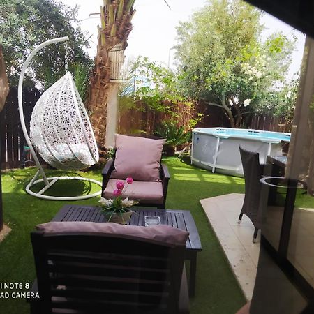 Apartment Amdar Village With Garden Ейлат Екстериор снимка